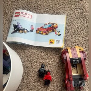 LEGO Marvel Iron Man Car & Black Panther vs. Red Hulk